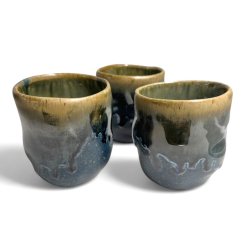 Sansekop - keramik kop - Bl og amber