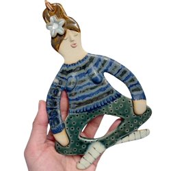 Yoga dame - keramik vgophng - Line