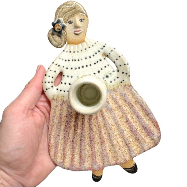 Kvinden med lyset - lysestage - Dorthe