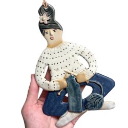 Strikker - keramik dame vgophng - Dorthe