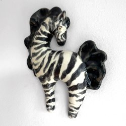 En Zebra - keramik v�gfigur